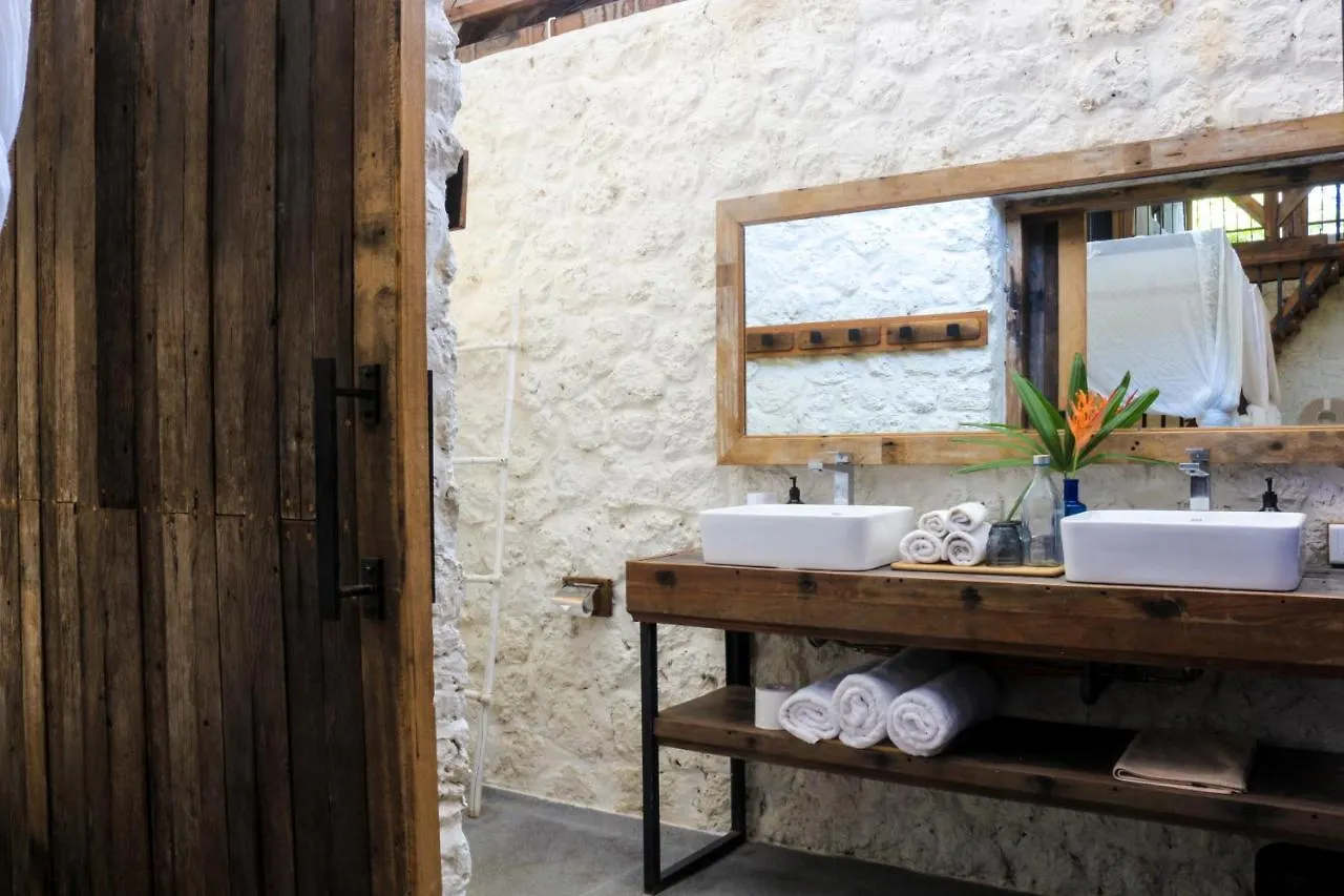 Bed & Breakfast Chanteak Bali - Stone House 1 Jimbaran